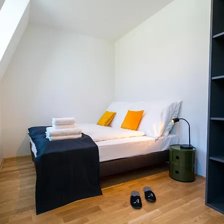 Aparthotel Residence, Stuwerviertel - Exhibition Center