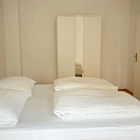 Traum Mit Weingartenblick! Villa