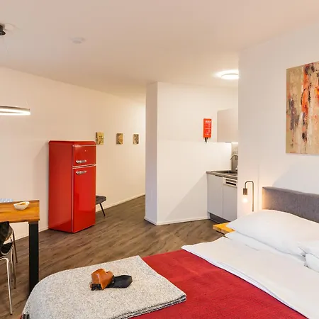 Urban Island I Riverside Apartment