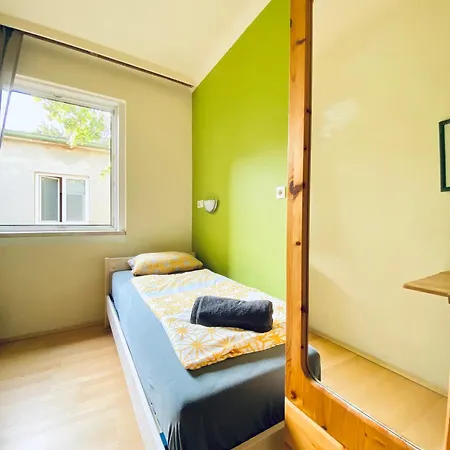 Affordable Central Rooms, 10-min To Lugner City Apartament Viena