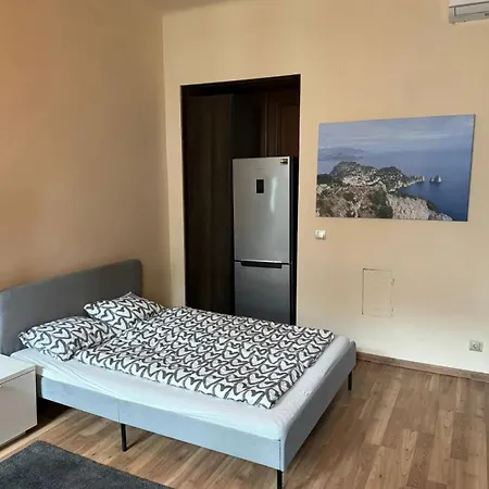 Kios Place Apartment *