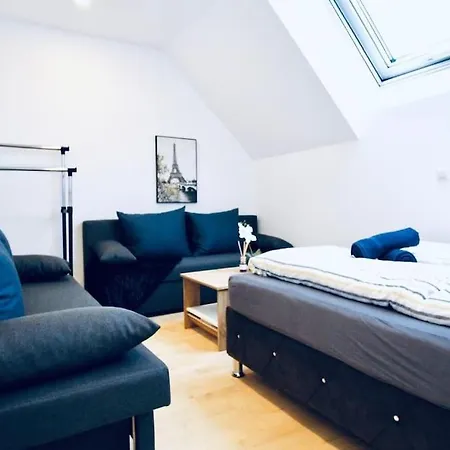 Apartment Comfy 4br With Terrace In Great Location