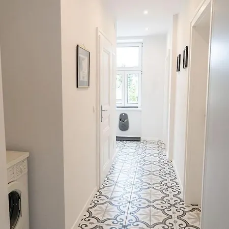 Apartment Boutique Newly Renovated *