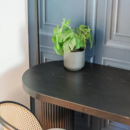 Rive By Home1