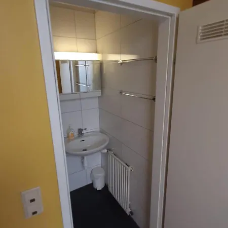Monterooms Schoenbrunn 10 Minutes To Downtown منزل للإقامة
