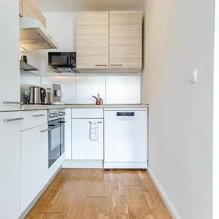 Trendy - Modern 1br & 1lr In Center Viena