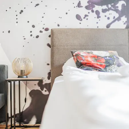 Stylish Nest For 4 * Vienne