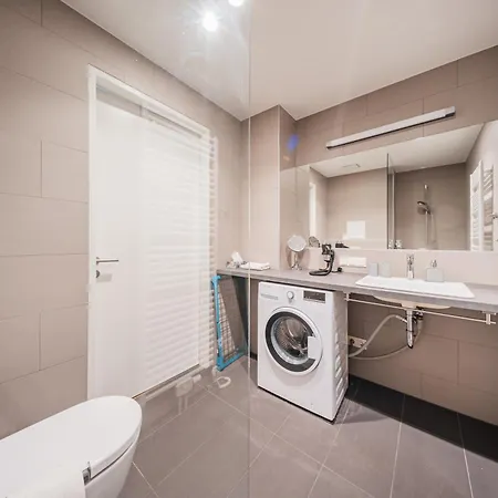 Stylish Nest For 4 Appartement