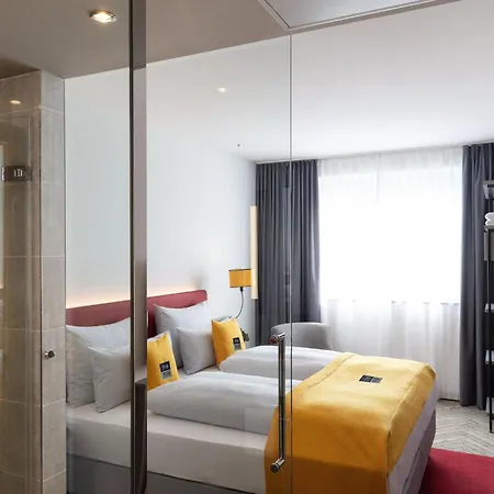 - The Niu, Franz By Ihg וינה