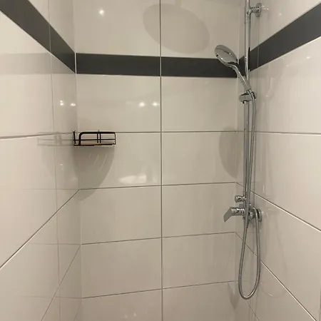 Hostal Viktoria *