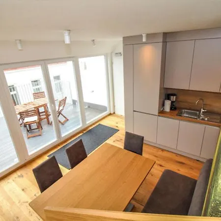 2 Floor Rooftop With Terrace Apartmán *