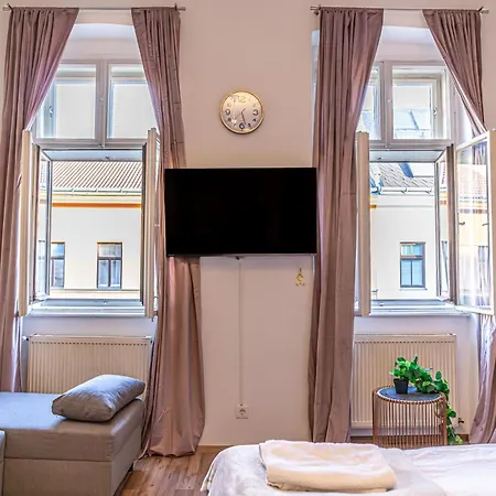 Apartment Living, Suburban Feel 1br Apt. At Prime Spot Vienna