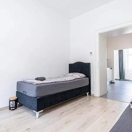 Lovely 2br 15 Min From Centre In