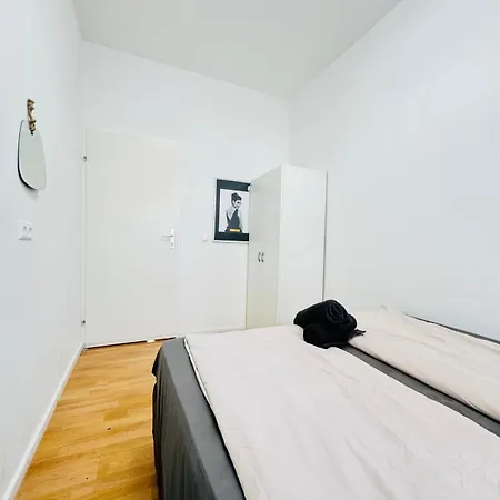 10 Bedroom For Groups, 8-min To Rathausplatz