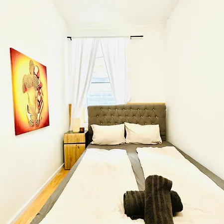 10 Bedroom For Groups, 8-min To Rathausplatz Viena