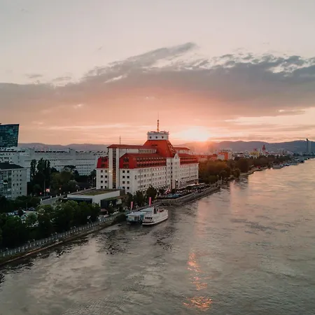 Hilton Waterfront Ξενοδοχείο Βιέννη
