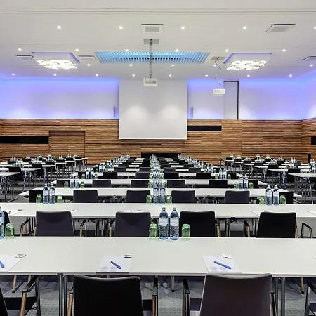 Novotel Hauptbahnhof 4*