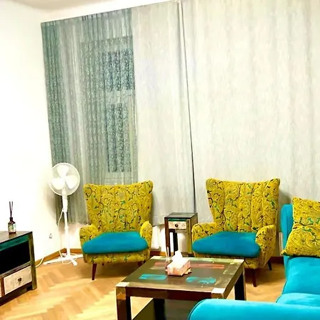 Super Apartment