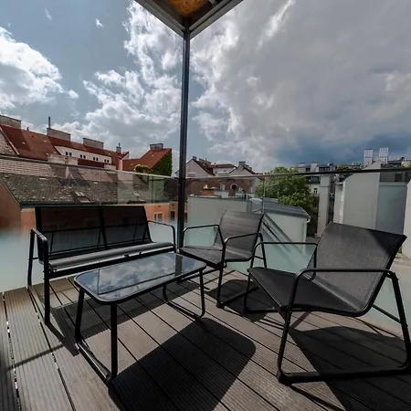 Short-term Apartment
