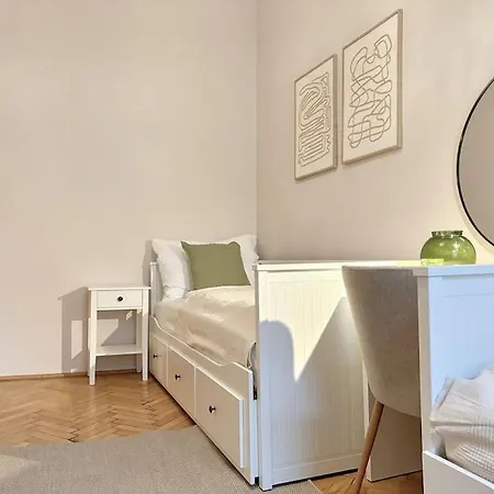 Apartment 8 Minuten Nach Augarten I 7 Minuten Zur Metro I Wlan Vienna