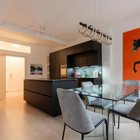 Palais Herzog - Residieren Im Herzen Von Apartment *