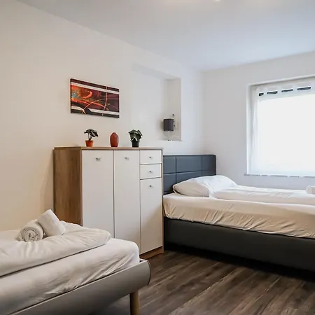 Spacious House With 5