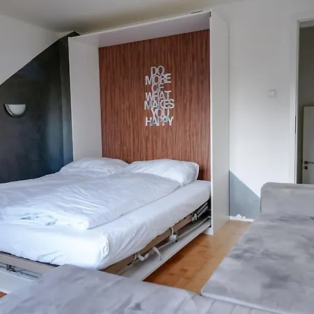 Spacious House With 5 Holiday home