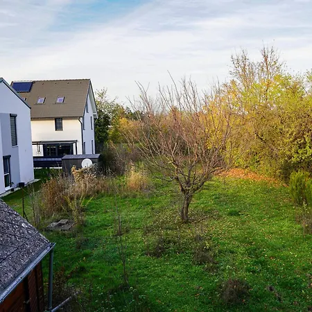Spacious House With 5 Holiday home *