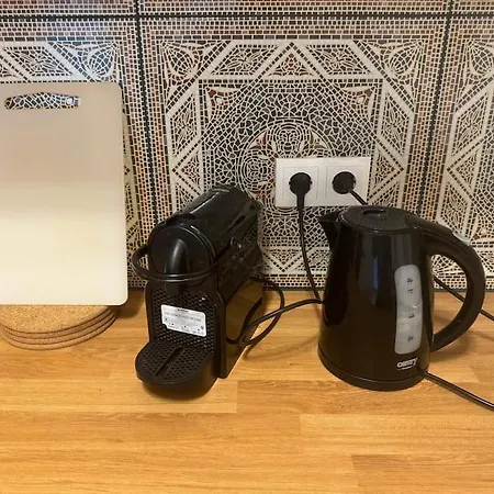 Apartamento Fuer 4 Beim Westbahnhof Viena