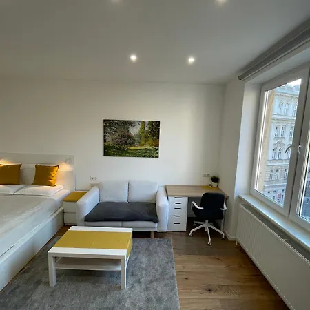 Clearvuehome - Quiet 54 M2 Messe Apartment *