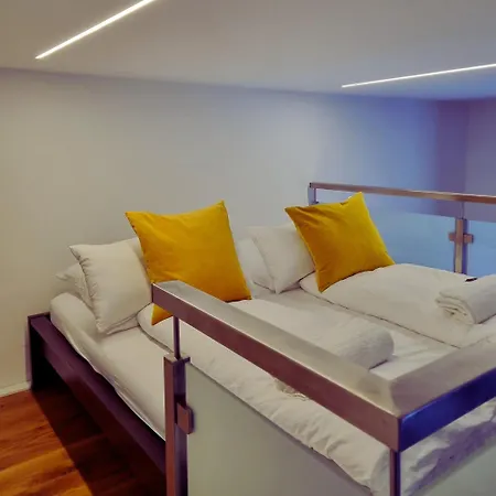 West Center Apartamento *