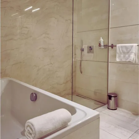 Apartamento West Center Viena