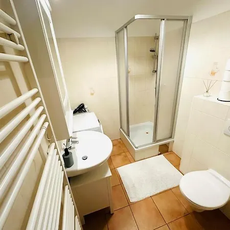 Supermarkt & U1 100m Entfernt Apartment Vienna