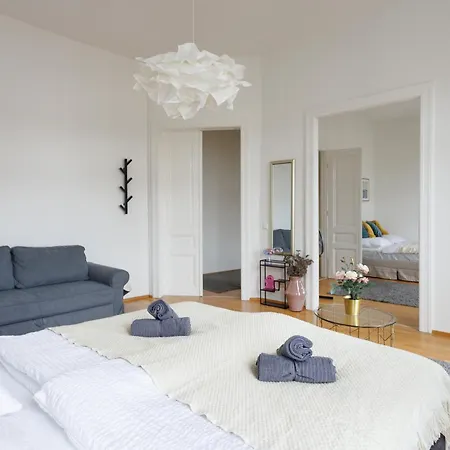 Cozy Center *