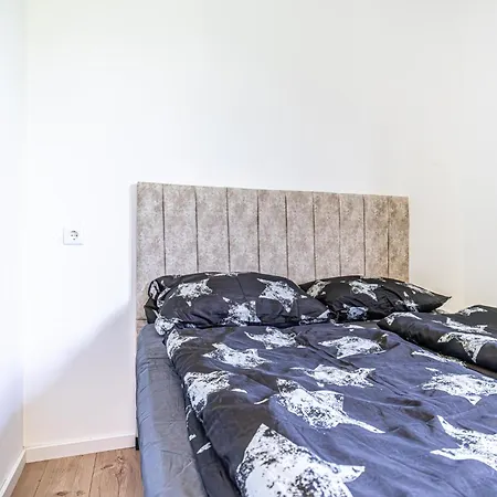 Comfy In Shared With Terrace And Garden * Vienna