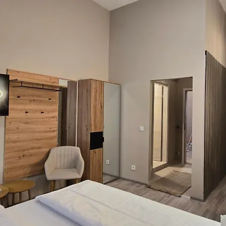 Palais Elegance 4*