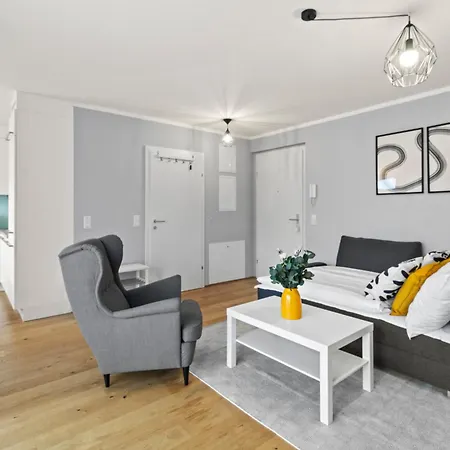 Free Parking I Balcony I 5 Min To Train Station * Bécs