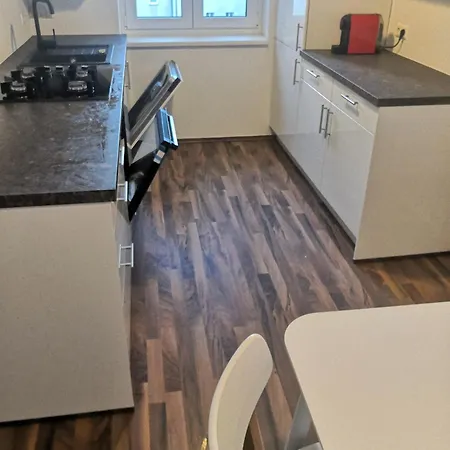 Central - 2 Bdrm * Vienna