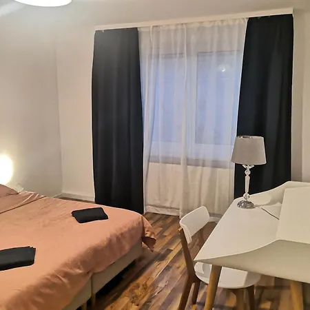 Apartment Central - 2 Bdrm Vienna