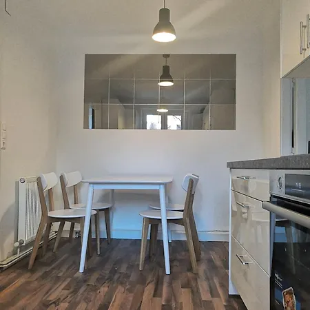 Central - 2 Bdrm * Vienna