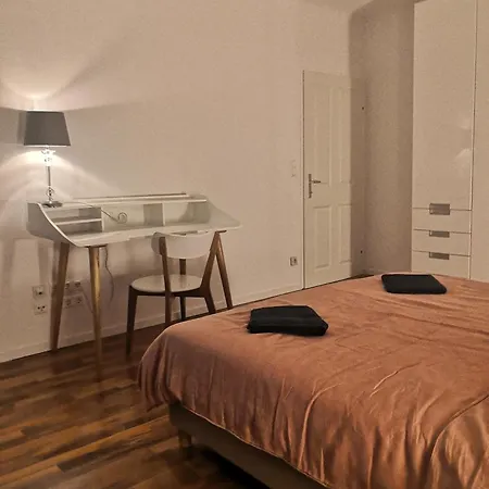 Apartment Central - 2 Bdrm
