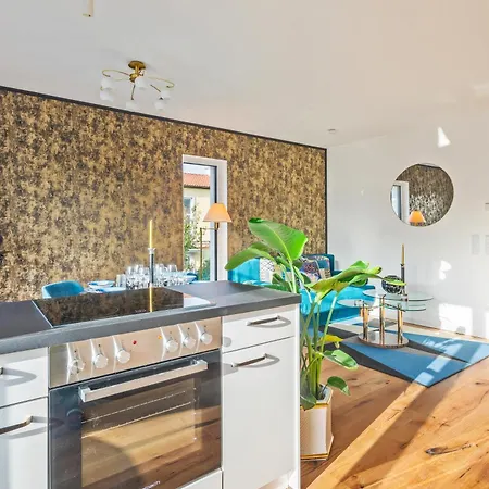 Black - Whirlpool Terrace - Free Parking - Wifi Apartamento Viena