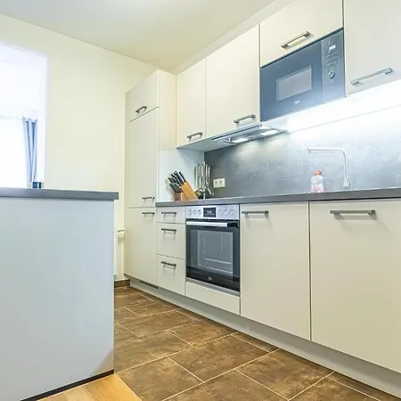 Charming 1br And 1lr Modern Design Donaustadt Apartament Viena