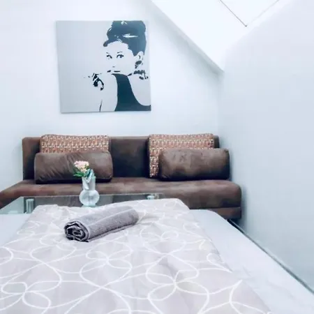 Appartamento Central 4br Shared With Terrace 10-min Walk To Augarten *