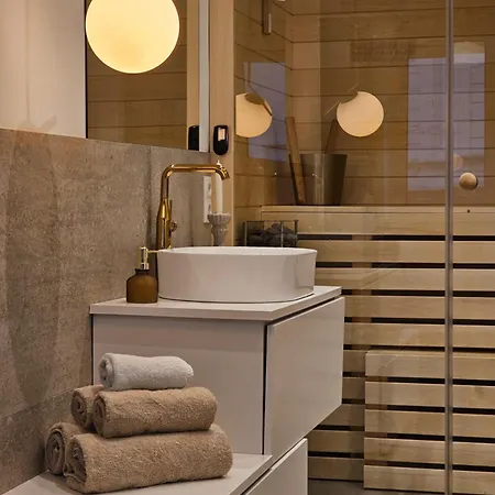 Apartment Luxury With Sauna In Center