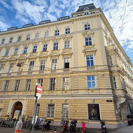 Apartment Mit Wiener Flair