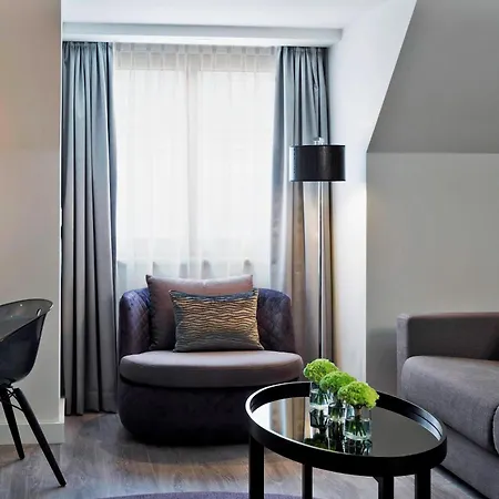 Renaissance Schoenbrunn 4* וינה