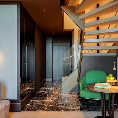 Almanac Palais 5*