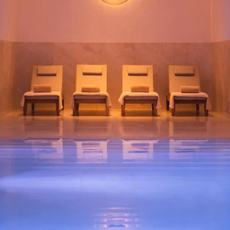 Almanac Palais 5*