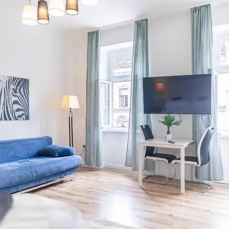 Affordable 1br Located In Viena